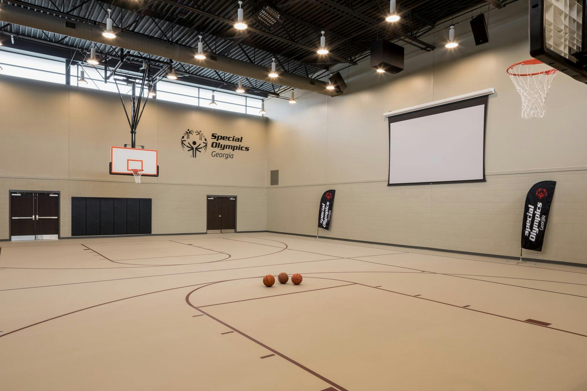 indoor basketball court 